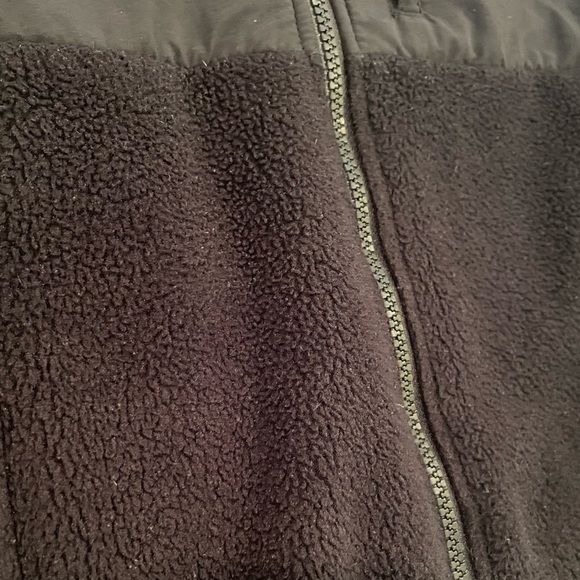 The North Face Women’s Denali Fleece Jacket - Picture 10 of 13